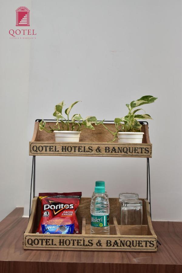 Qotel Hotel Signature Bnb-Ashok Vihar New Delhi Exteriör bild