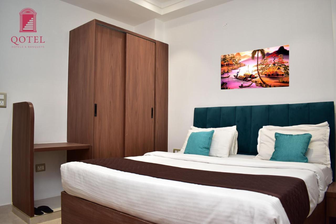 Qotel Hotel Signature Bnb-Ashok Vihar New Delhi Exteriör bild