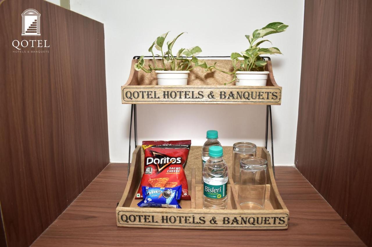 Qotel Hotel Signature Bnb-Ashok Vihar New Delhi Exteriör bild